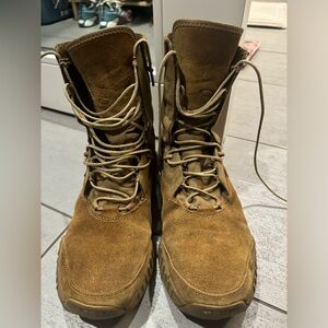Oakley elite assault boot 10.5
